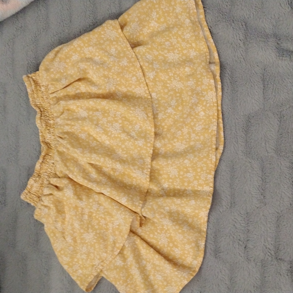 Size large yellow and floral nobo skirt